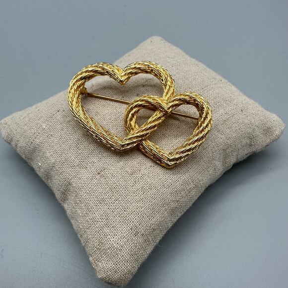 Christian Dior Jewelry - Vintage Christian Dior Double Heart Brooch Gold Tone Signed CD 1980s Pin